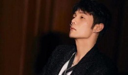 娱乐圈吃瓜的男明星